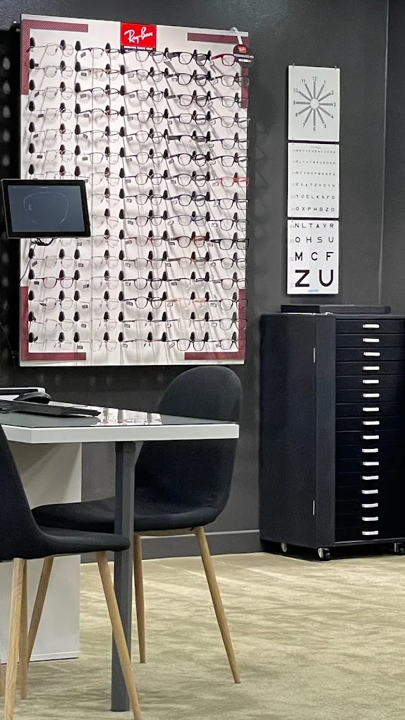 OPTICIEN MODERNE OPTIQUE MARCQ EN BAROEUL INTERIEURE