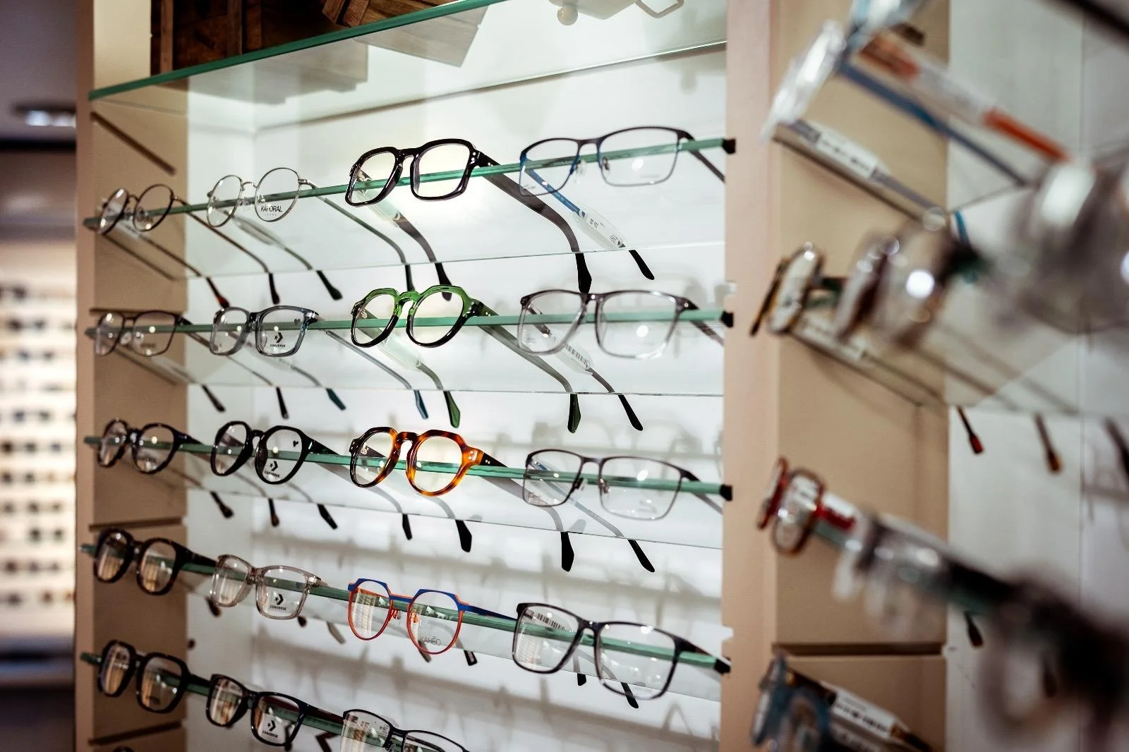 lunettes-artisanales-lunettes-industrielles